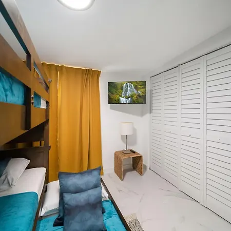 Tropical Marlins House Villa Miami Exterior photo